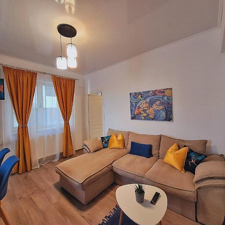 Apartament Gabrox ナボダリ エクステリア 写真